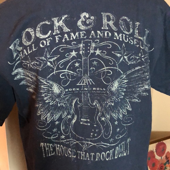VTG Rock-N-Roll Hall of Fame AUTHENTIC Size Medium Tee The House That Rock Built - Picture 7 of 12